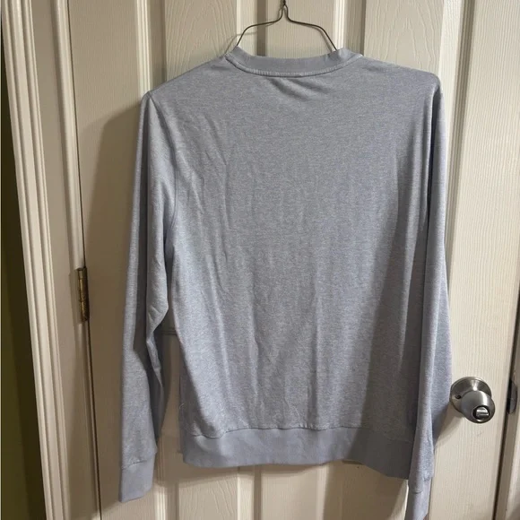 Men’s Vuori Gray lightweight crew/Long Sleeve Tee - Picture 3 of 3